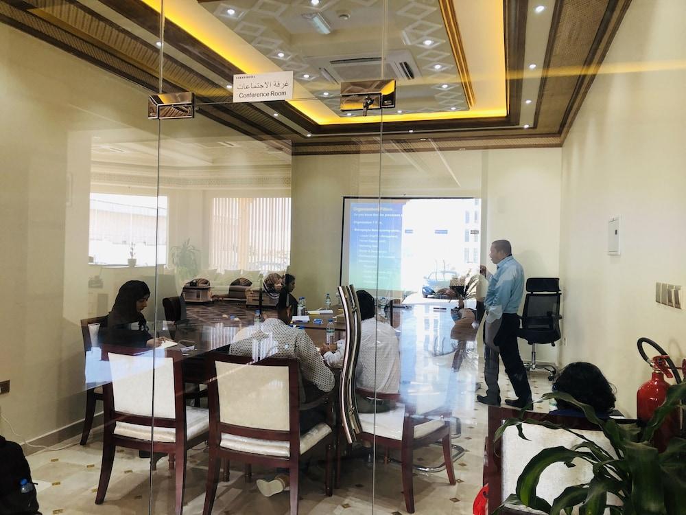 Farah Hotel Apartment Muscat Exterior foto